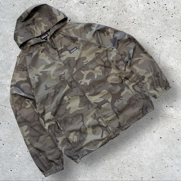 [M] 파타고니아 베리어블 카모 바람막이 후드 자켓 C880