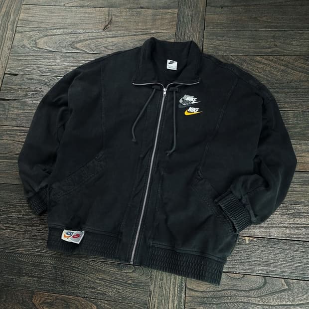 [나이키] 빈티지 가공 워시드 오버핏 스웻 집업 자켓 블랙 M18726