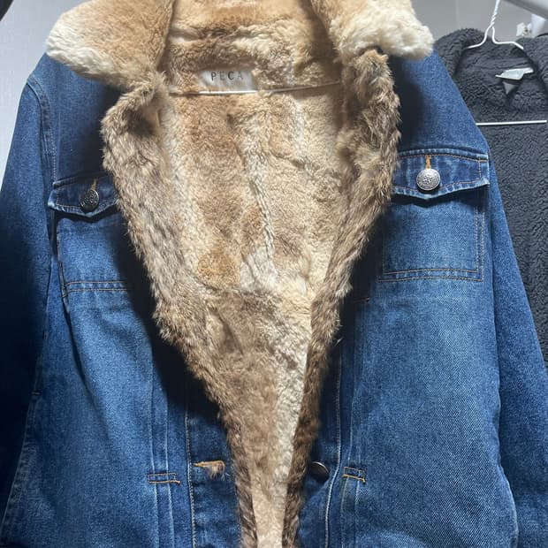 peka 양털 청자켓