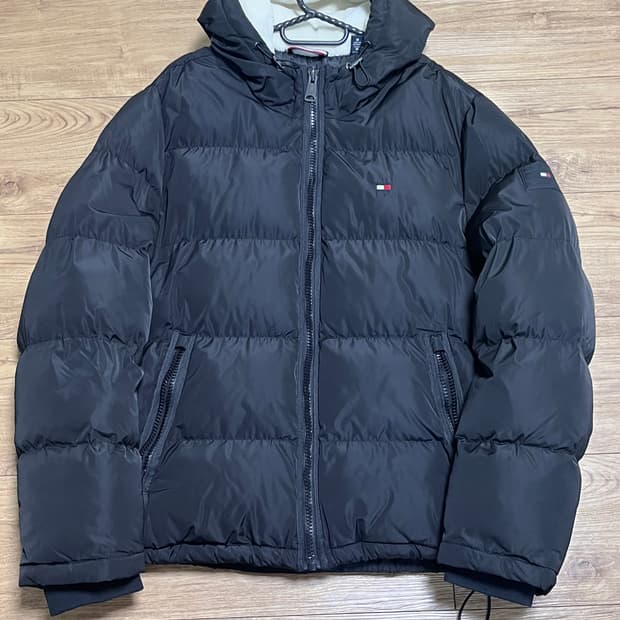타미힐피거 패딩
