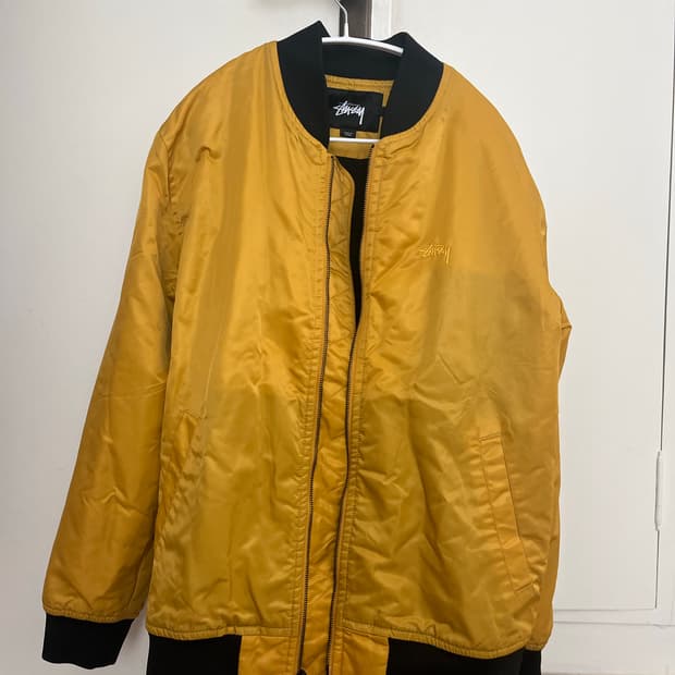 스투시 봄버자켓