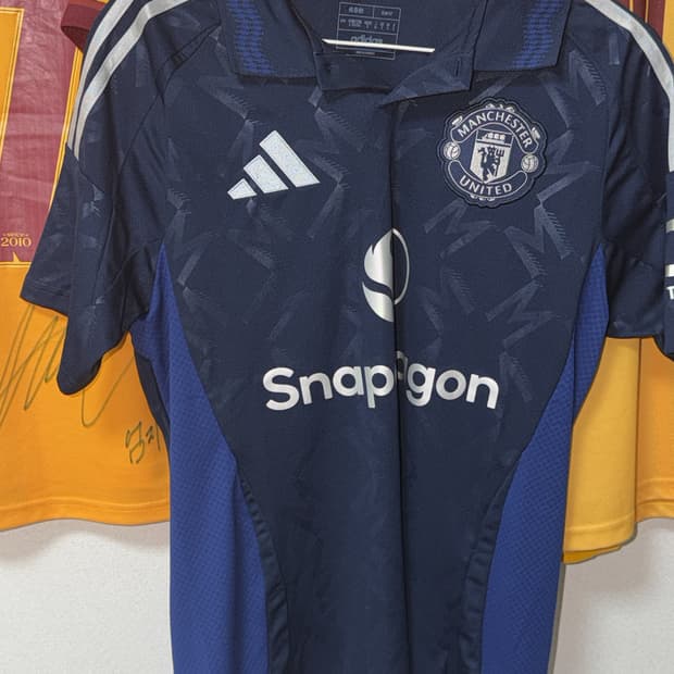 24-25 맨유 어웨이 s