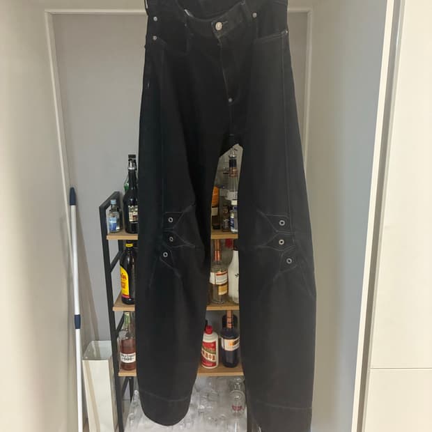 키코 코스타디노브 리바이스 31 x 34