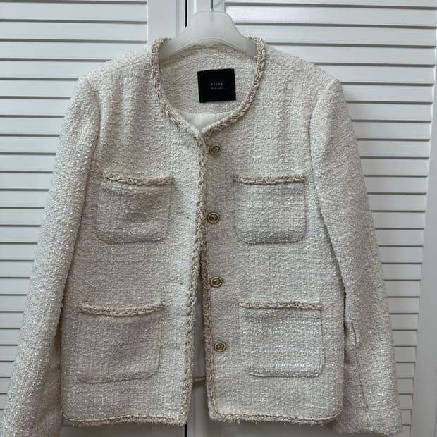 화이트 트위드 자켓