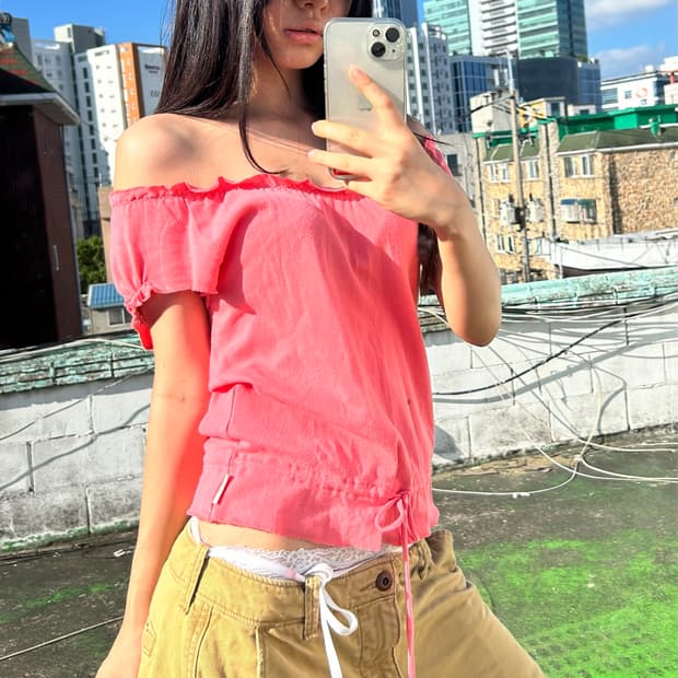 guess jeans off shoulder blouse top