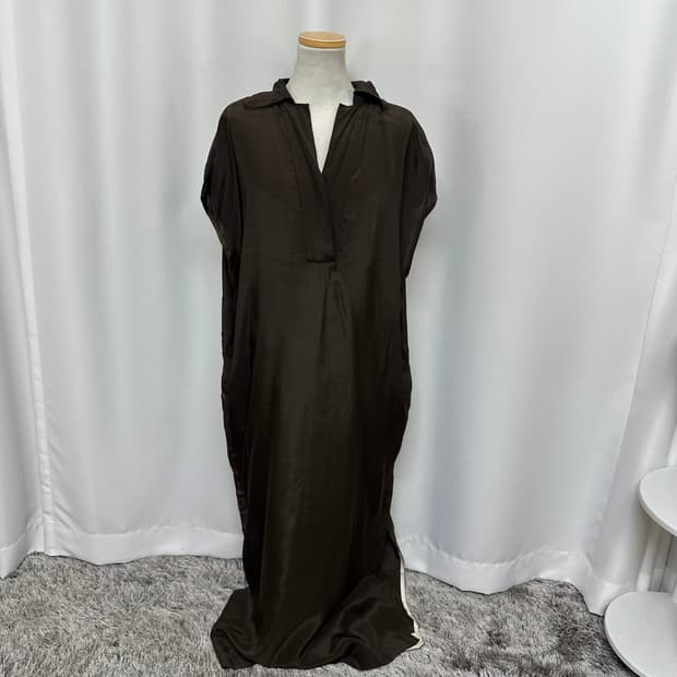  타임 여자 브이넥 롱원피스 free