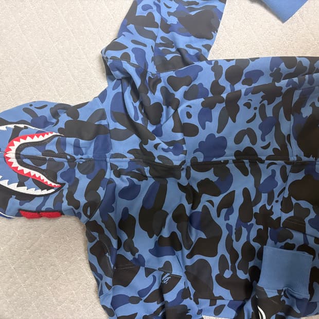 베이프 블루 카모 후드집업 XL사이즈
