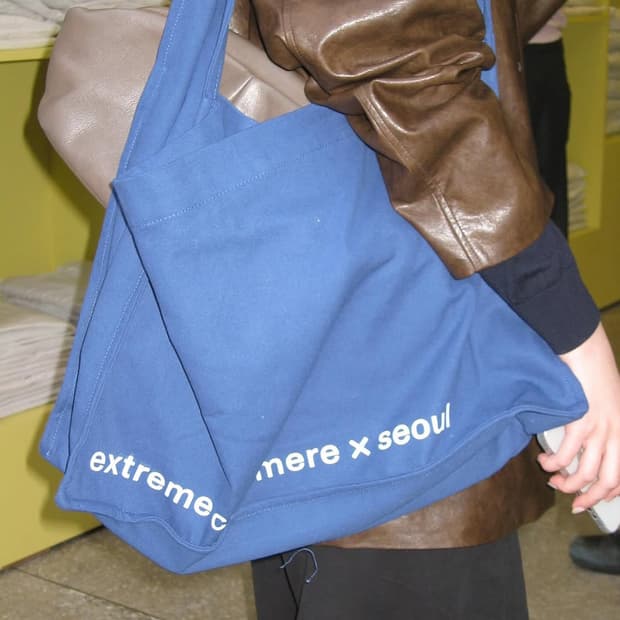 extreme cashmere 팝업 토트백