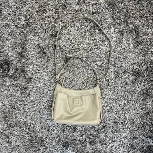 루즈앤라운지 숄더백