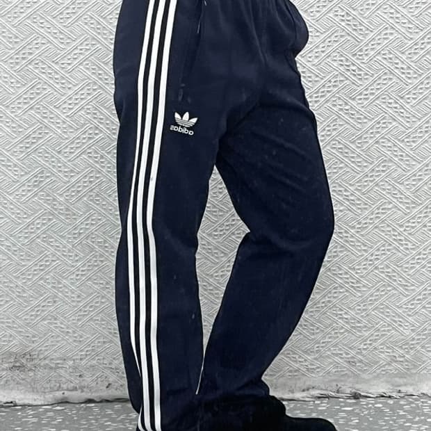 아디다스 유로파 올드스쿨 삼선 트랙팬츠 30인치 C08753