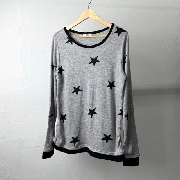 Ryu Ryu 스타 핑거홀 니트