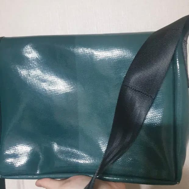 프라이탁 라씨  헌터그린 미사용새상품 (희귀색상)