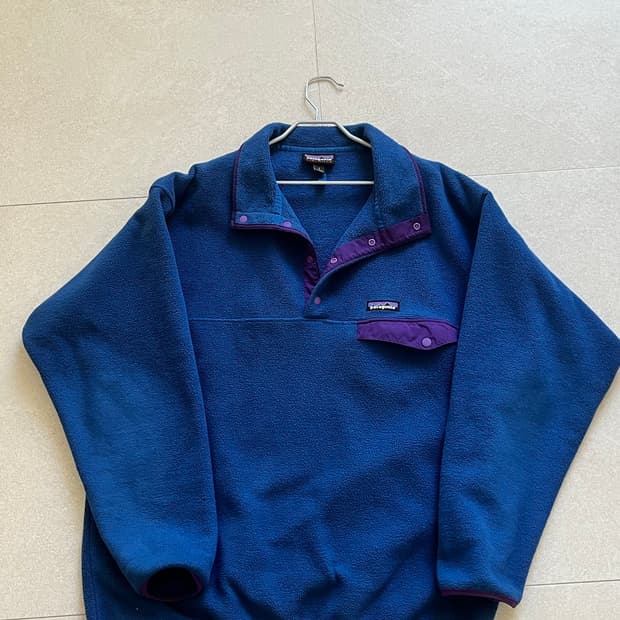 파타고니아 신칠라 퍼플 L