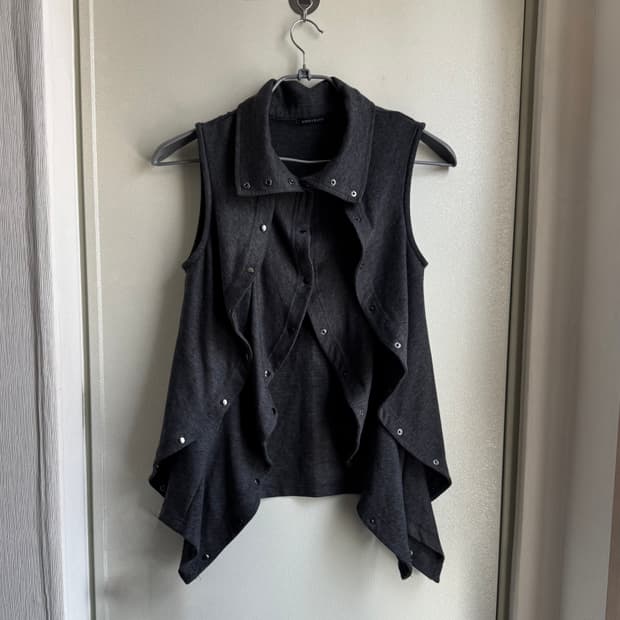 아카이브 하이넥 셔링 언발 이중버튼 베스트 조끼 y2k 갸루 펑크