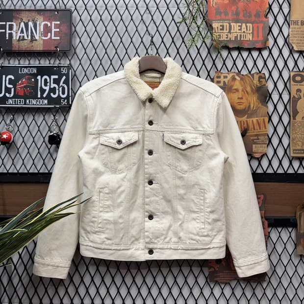 리바이스 타입 3 쉐르파 트러커 자켓 화이트