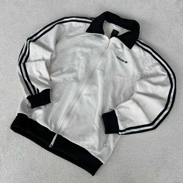 아디다스 베켄바우어 트랙탑 화이트 져지 95