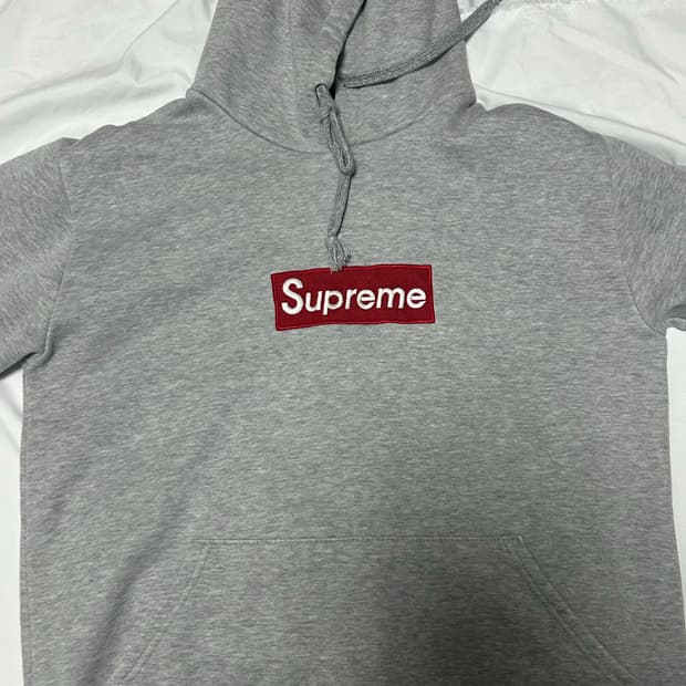 슈프림 후드티