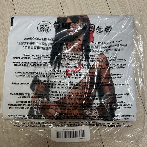 슈프림 플레이보이카티 포토티 L