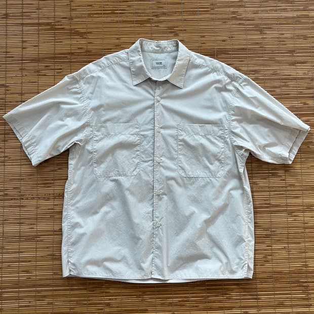 어나더오피스 Writer Shirt 아몬드밀크 01사이즈