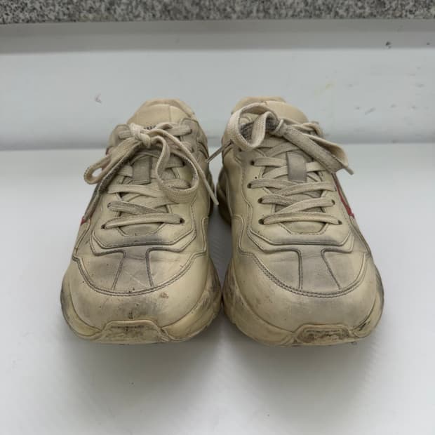 정품) 구찌 더티 입술 라이톤 여성 스니커즈 36.5