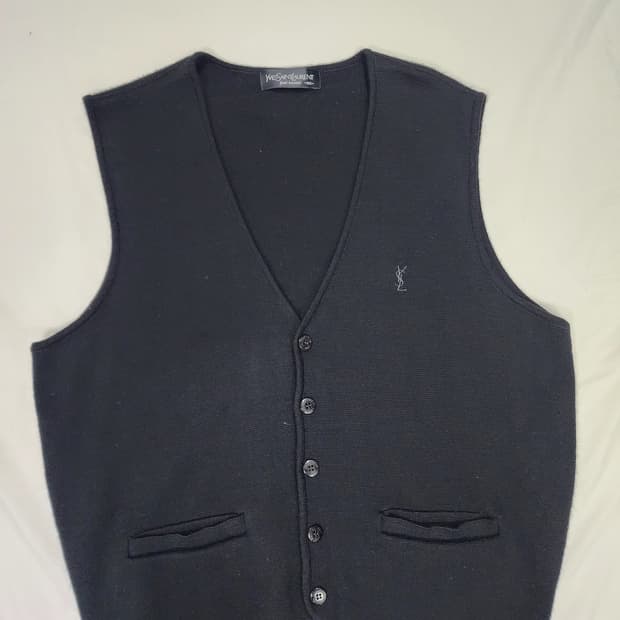 입생로랑 뿌르옴므 니트 조끼 가디건