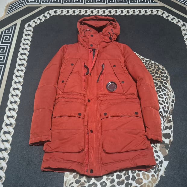 00's C.P 컴퍼니 버건디 고글 후드 패딩 L 정품(데드스탁)