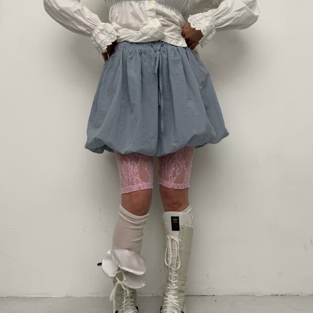 베이비 블루 벌룬 미니 스커트