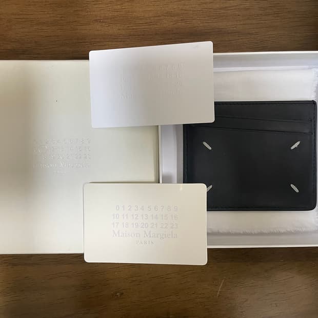 마르지엘라 카드지갑