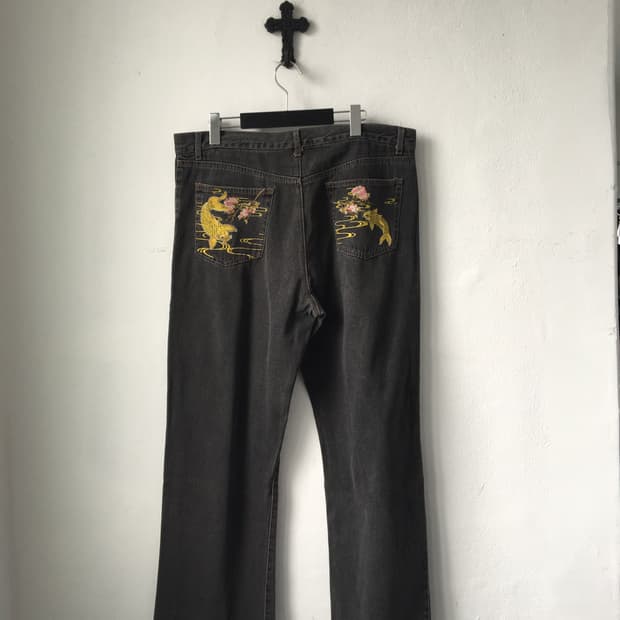 Oriental needle work denim pants