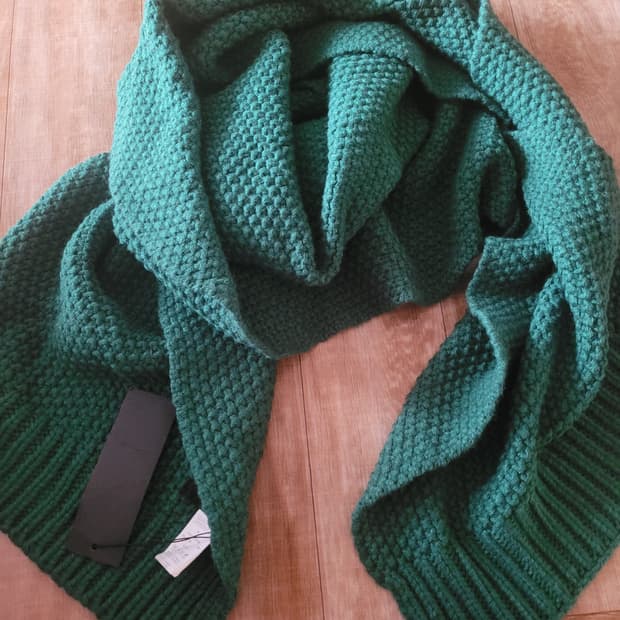 새상품 초록색 긴 머플러