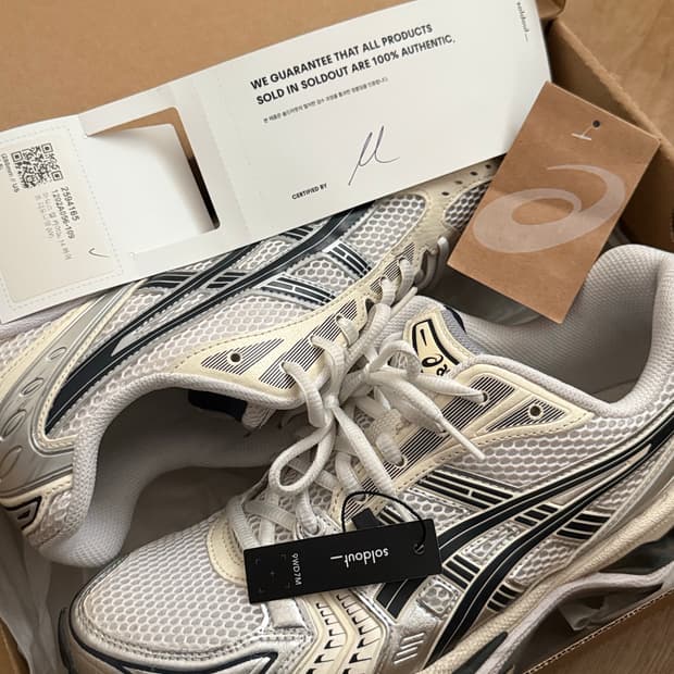 아식스 젤카야노14 화이트미드나잇 280