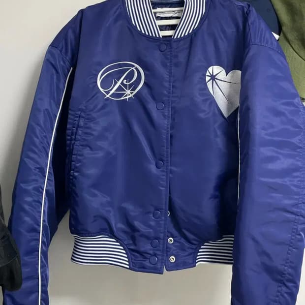 파르티멘토우먼 PW 심볼 패치 스타디움자켓 블루 누빔패딩자켓