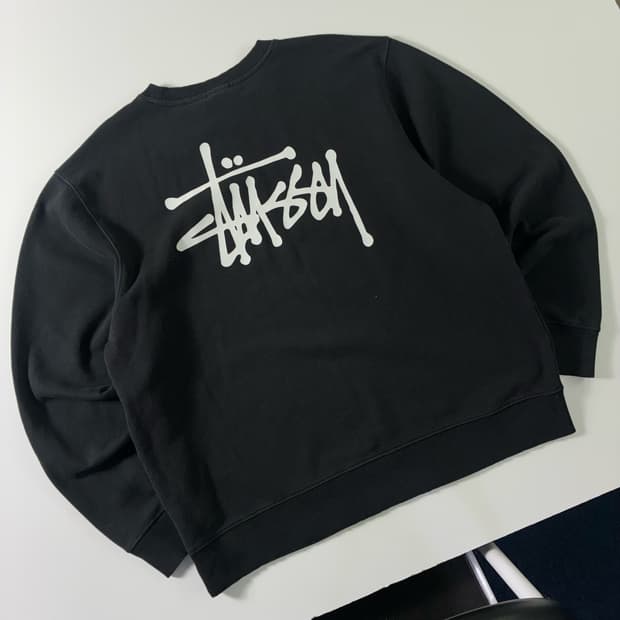 Stussy  스투시 베이직 빅로고 블랙 맨투맨 