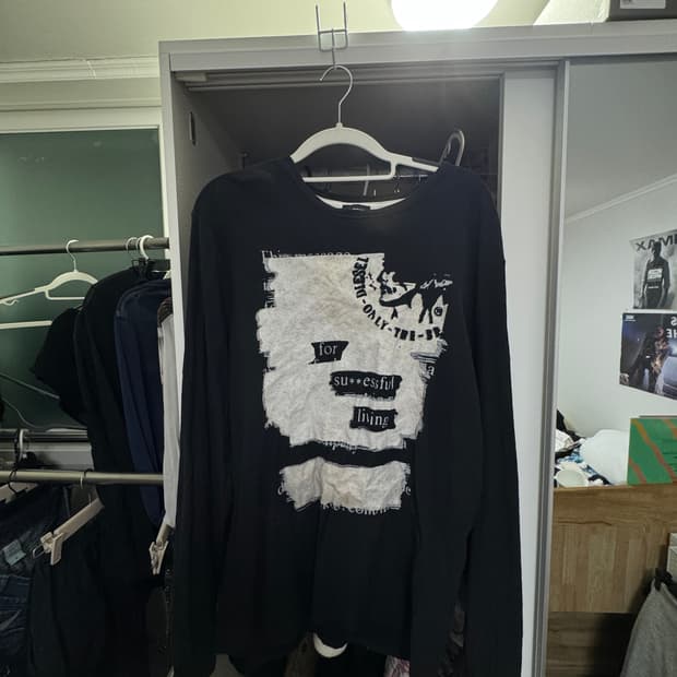 디젤 블랙 롱슬리브