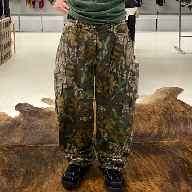 90's JERZEES Outdoors real tree pants
