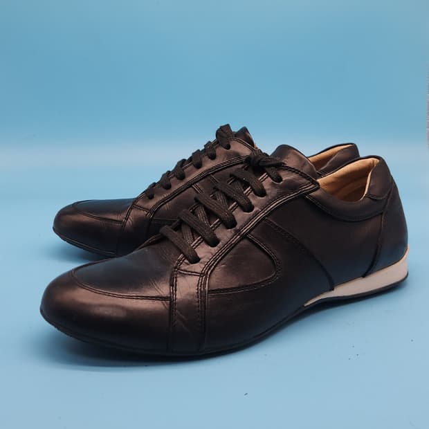 o 닥스 레더 남성스니커즈 260