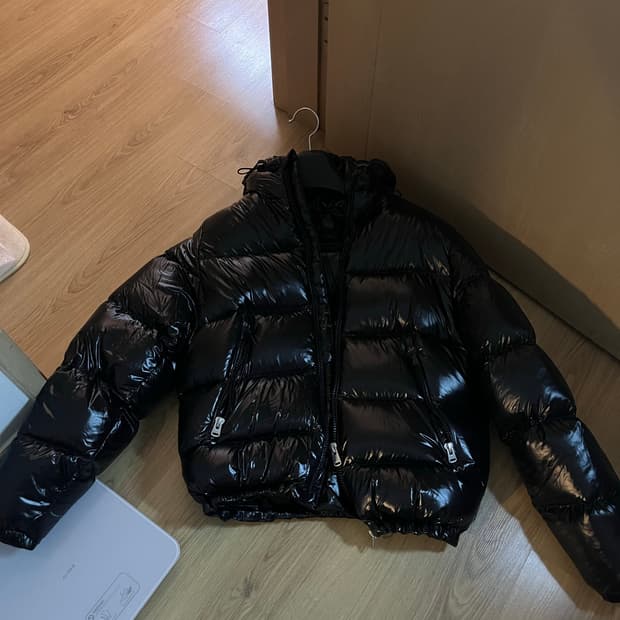 자라 유광 패딩