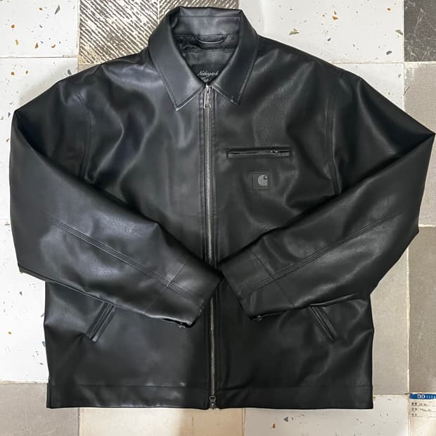 칼하트 wip 디트로이드 가죽 가켓