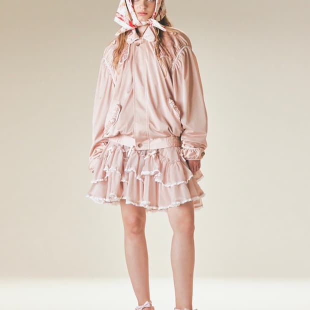 Jenny Fax 베이지 니커 보머 자켓