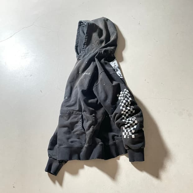 써밋 Painting Graphic Hoodie