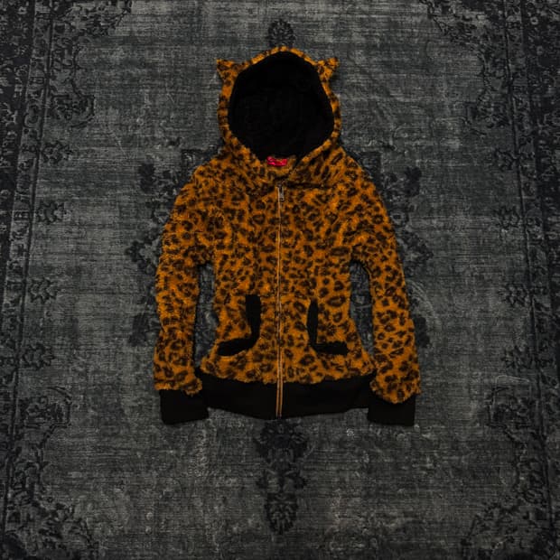Dig deep cat ear leopard fur hoodie
