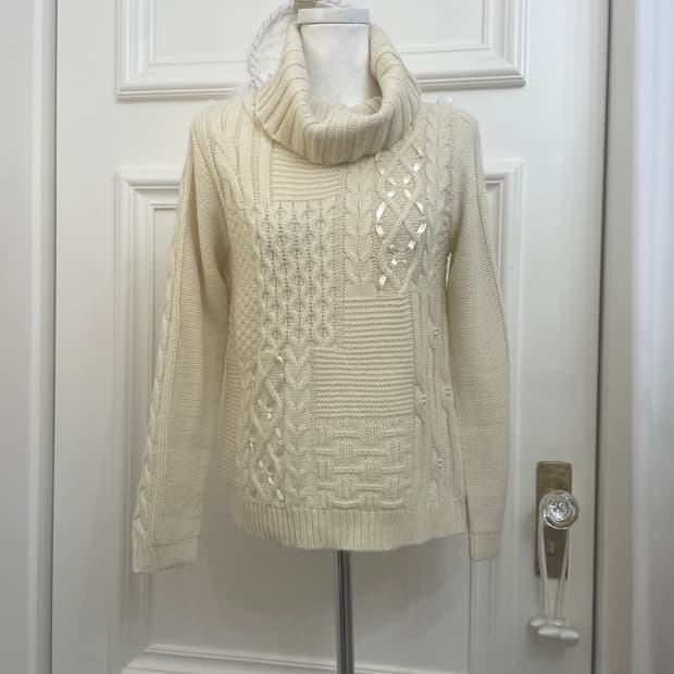 AXES FEMME lace&pearl point lovely sweat