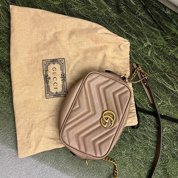 구찌 마틀라쎄 미니백