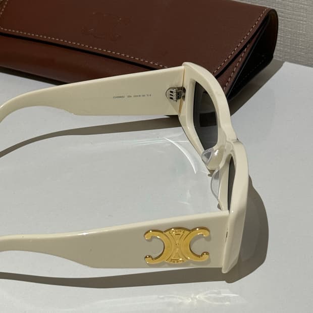 셀린느 트리오페 XL 01 선글라스 아이보리