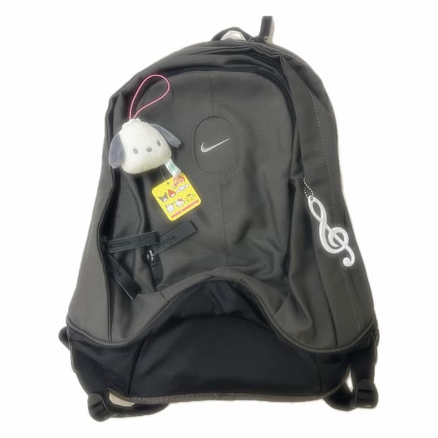 나이키 Y2K 차콜 백팩 🎶