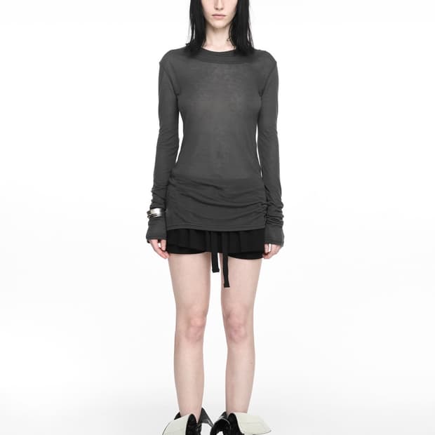 나체 LAYERED BASIC LONG  SLEEVE 차콜