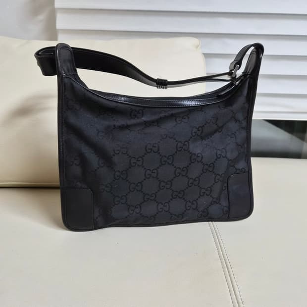 구찌정품 크로스백 