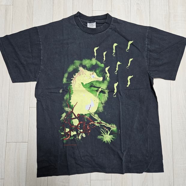 너바나 빈티지티셔츠 엑스라지 사이즈