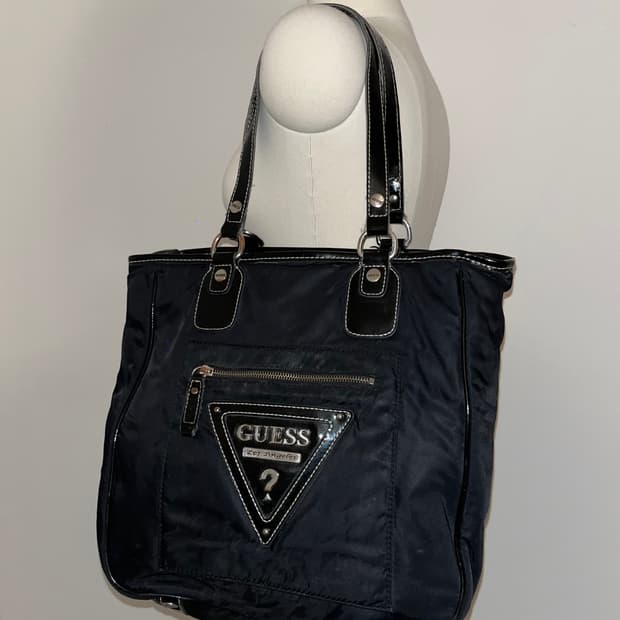 📦guess shoulder bag