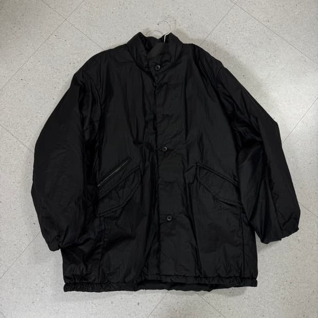 폴리테루 필로우 파카 글로시 블랙 2